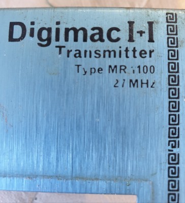 Digimac 1+1 text_Tx front.jpg