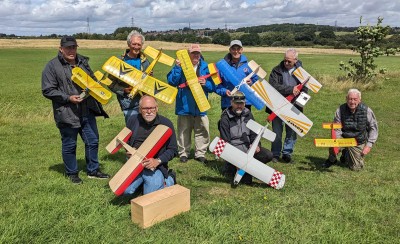 The Ken Willard designed &quot;group photo&quot;. The box in the front was a ply box built by Tobe Källner to bring his Ken Willard Traveller over to the UK