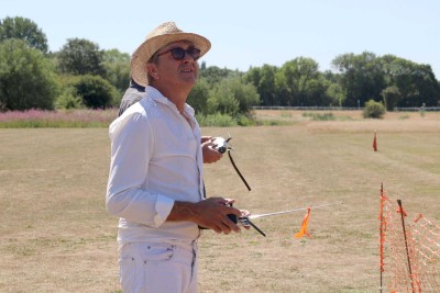 Jonathan piloting the Super 60 with his Fleet XP/FM on 35MHz