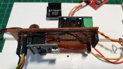 test rig_4_s.jpg (171.64 KiB) Viewed 2856 times blue H-Bridge plugs onto bottom of board