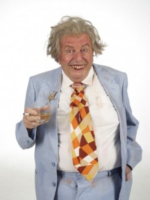 Sir-Les-Patterson-350x467.jpg